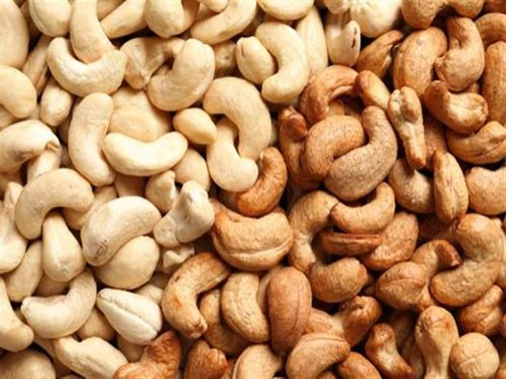 Cashew nut baking